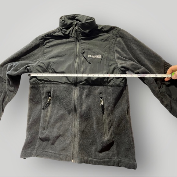 Columbia Black Zip Up Jacket - Picture 13 of 16